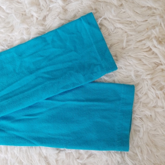 Danskin Now L/S Screenprint Tee - Picture 4 of 4